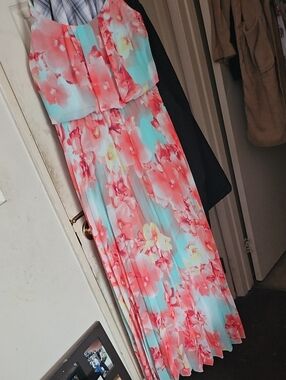 Bisou Bisou Coral and Aqua Floral Pleated Dress